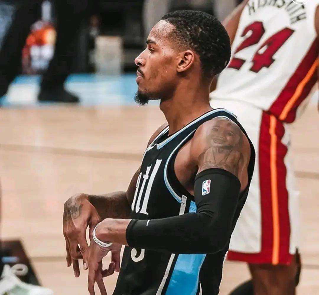 包含穆雷在德国队比赛中回归赛场布鲁克林篮网国际比赛日再遭质疑，这一次真的国际比赛日莱比锡调整名单以备德甲的词条